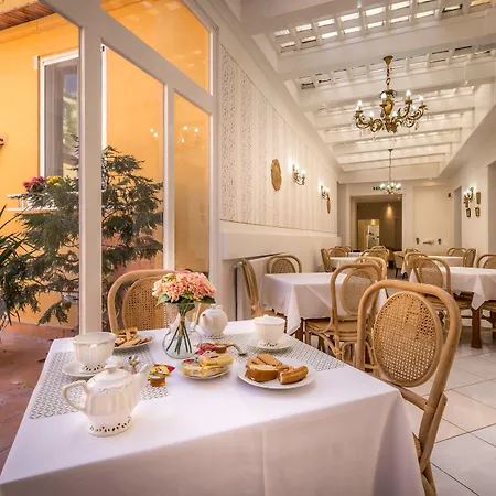 Adre Majestic View ! Center Of ! 3*