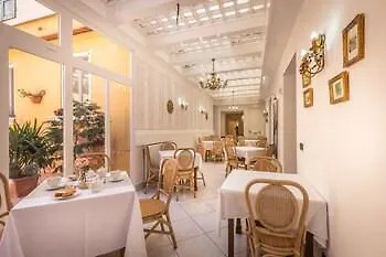 Guest house Adre Majestic View ! Center Of ! 2*