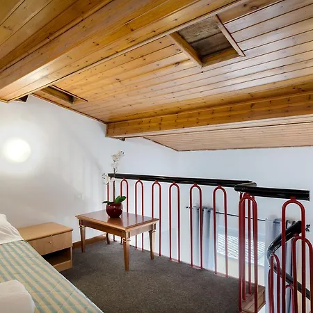 Adre Majestic View ! Center Of ! Guest house